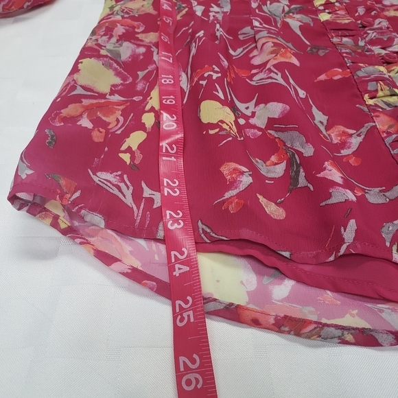 Coldwater Creek Magenta Sheer Fully Lined V- Ruffle Neck Women's Blouse Size S - Picture 5 of 7